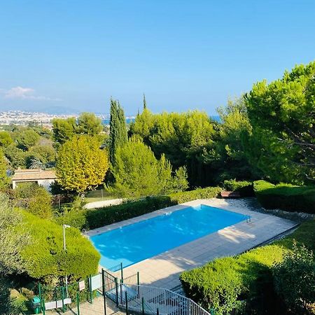 Appartement Cote D'Azur Plage - Piscine - Tennis Villeneuve-Loubet Buitenkant foto