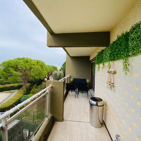 Appartement Cote D'Azur Plage - Piscine - Tennis Villeneuve-Loubet Buitenkant foto