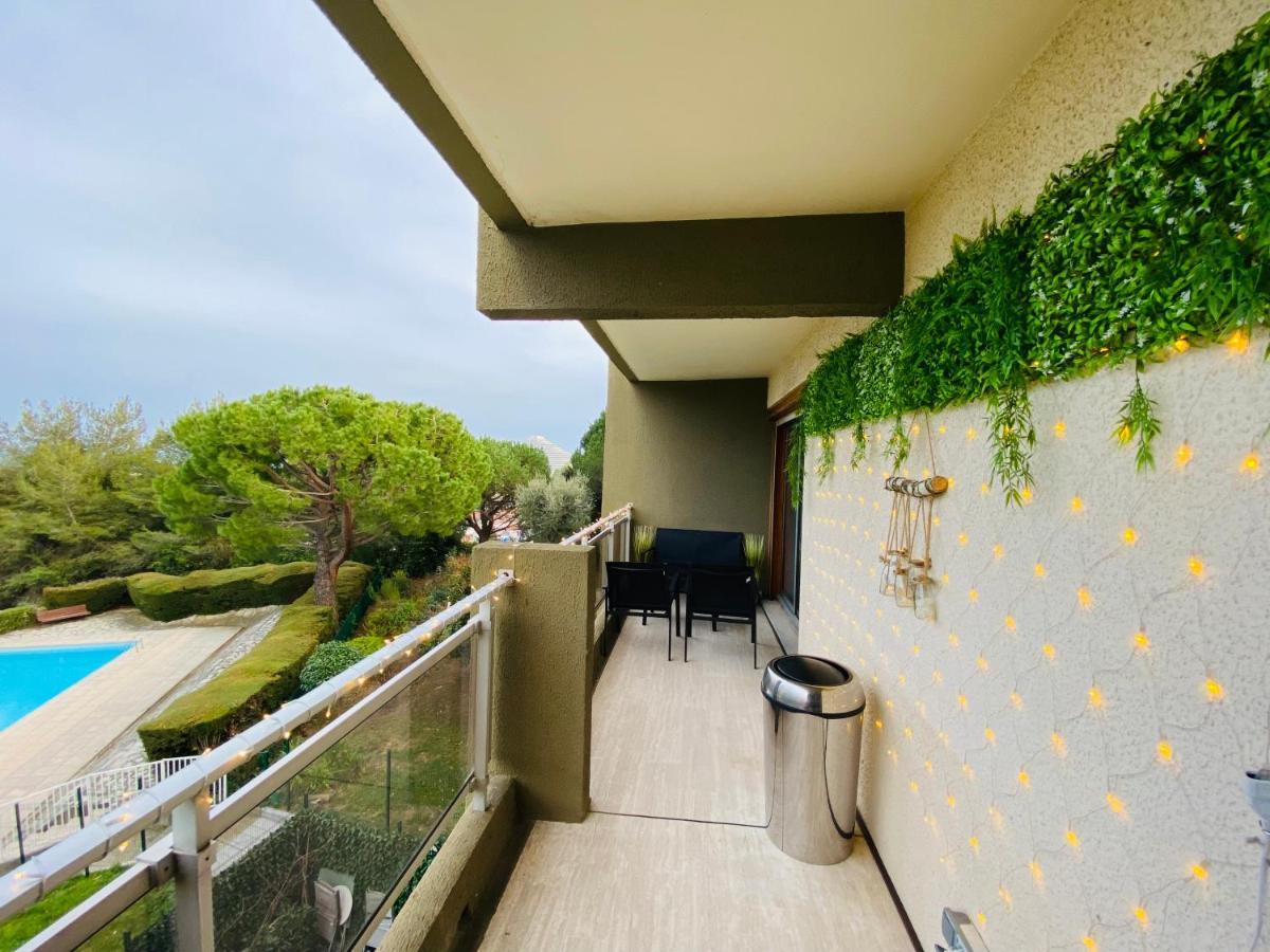 Appartement Cote D'Azur Plage - Piscine - Tennis Villeneuve-Loubet Buitenkant foto